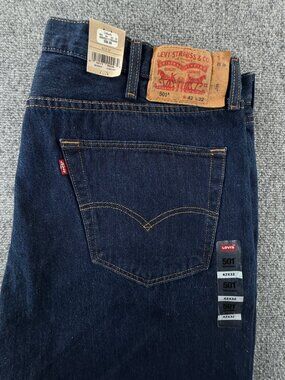 NWT Levis 501 Jeans Men 4232 Straight Leg Button Fly Dark Wash Classic Red Tab